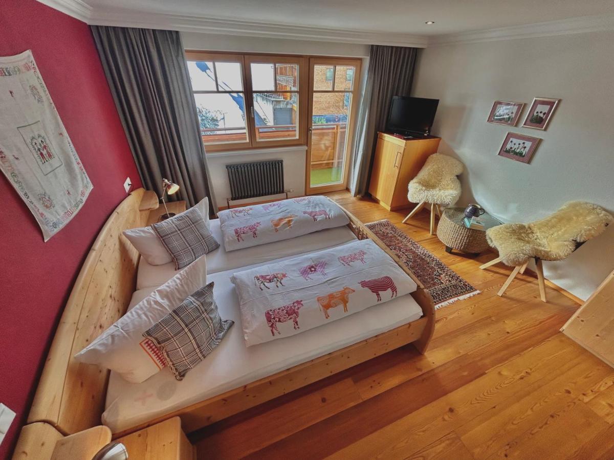 Bed & Breakfast Haus Wallis By Stayfritz - Ski-in Ski-out 'garni' Am Arlberg