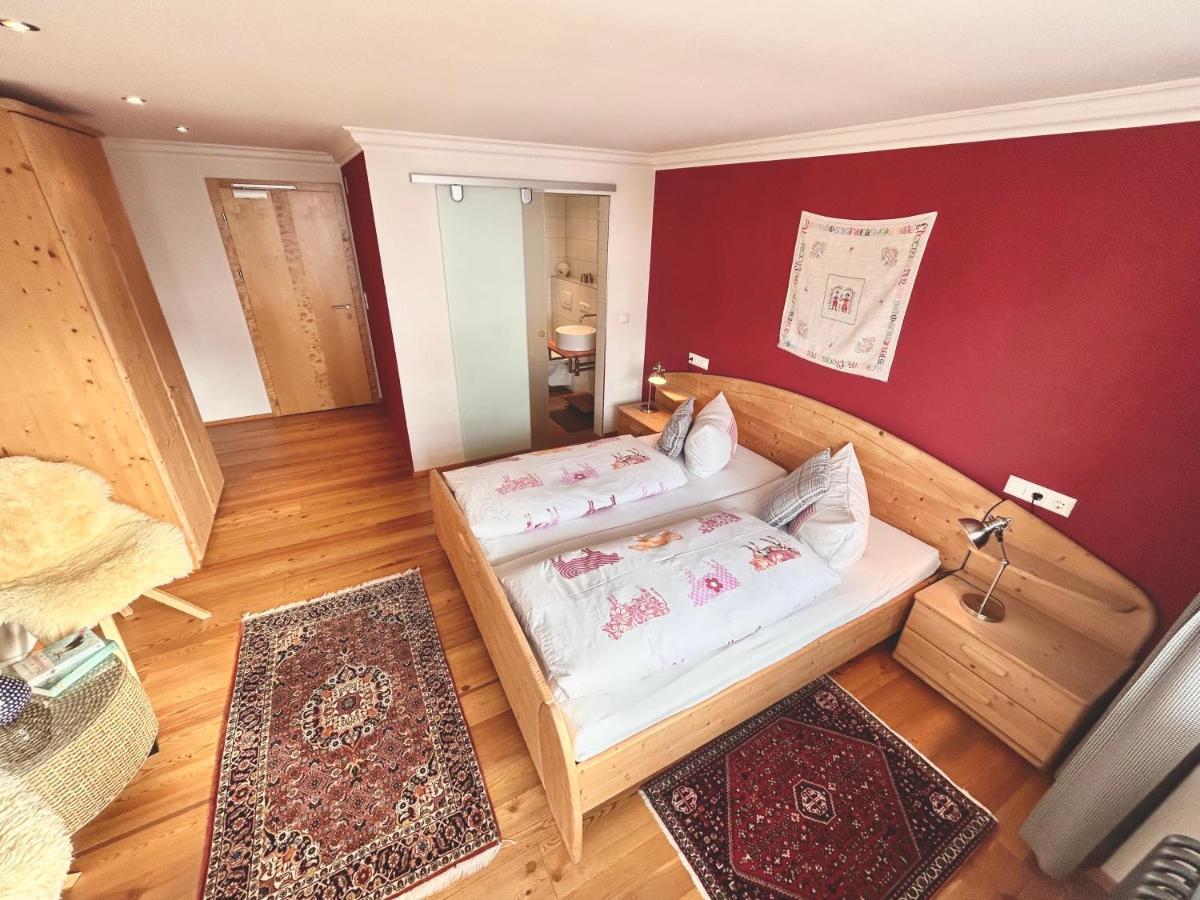 Haus Wallis By Stayfritz - Ski-in Ski-out 'garni' Am Arlberg Bed & Breakfast
